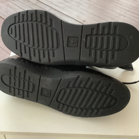 Dr Martens Air Wair Bouncing Soles Size 8 Mens New Condition - Picture 9 of 10